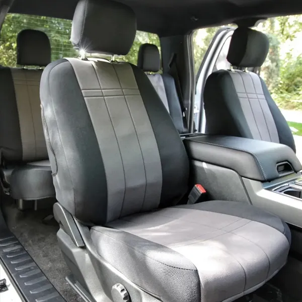 Figyelmeztetés! A teljesen lefedő üléshuzatok a légzsákok 